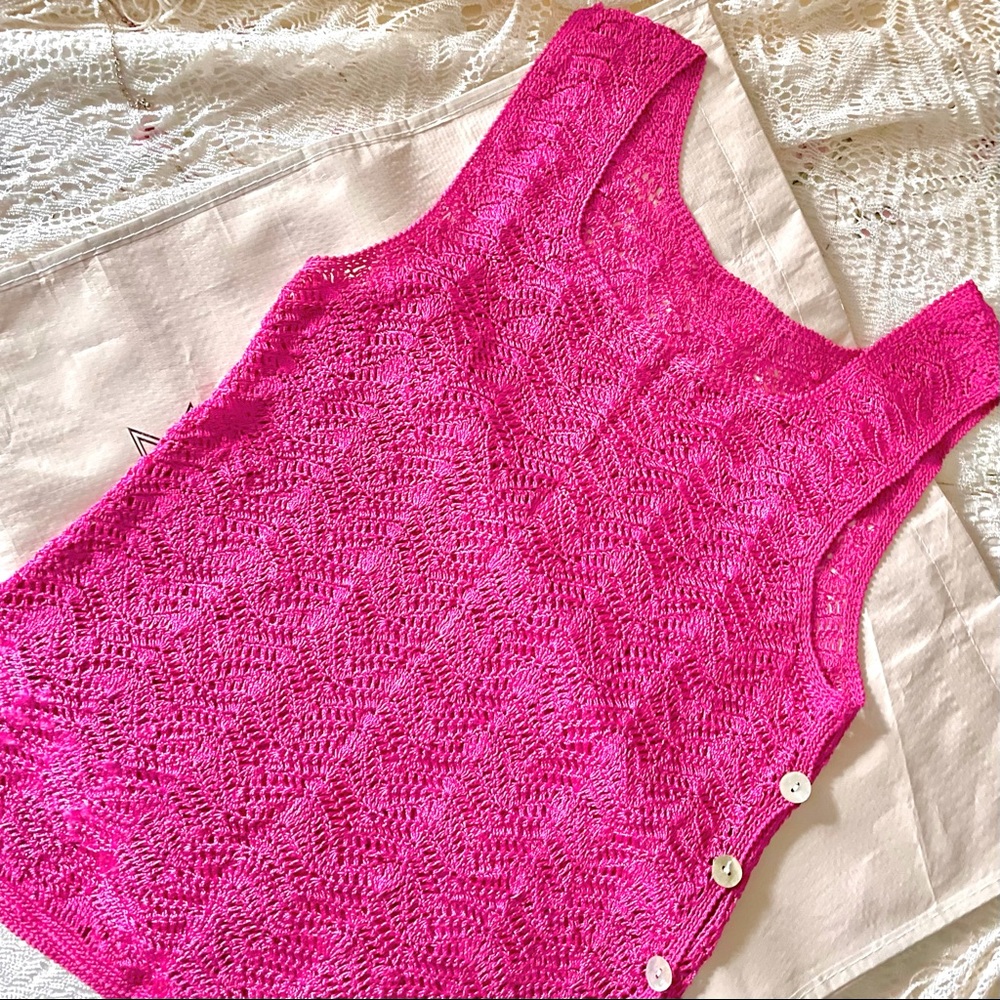 RARE FIND🌟~ Vintage Knitted Tank